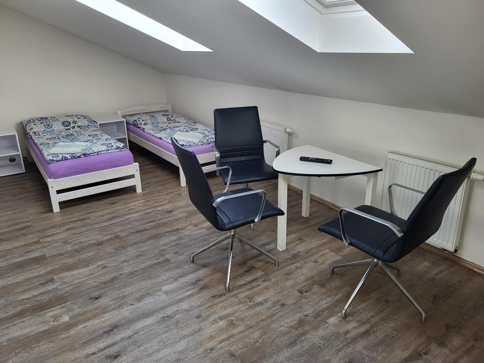 Komarov Apartmán *